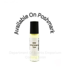 Bath & Body Works: Champagne Type 1/3 Oz Glass Roll-On Bottle